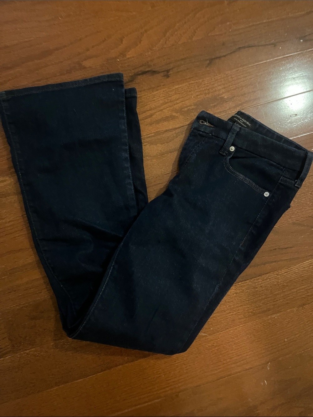 Banana republic Dark Wash Women’s Jeans - Classic bootcut 28p